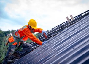 residential and commercial roofing services Glendale